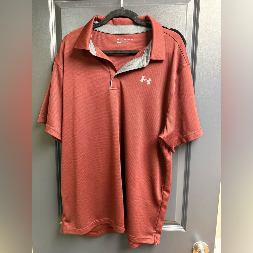 Men’s Under Armour HeatGear Maroon Polo Shirt (2XL)
